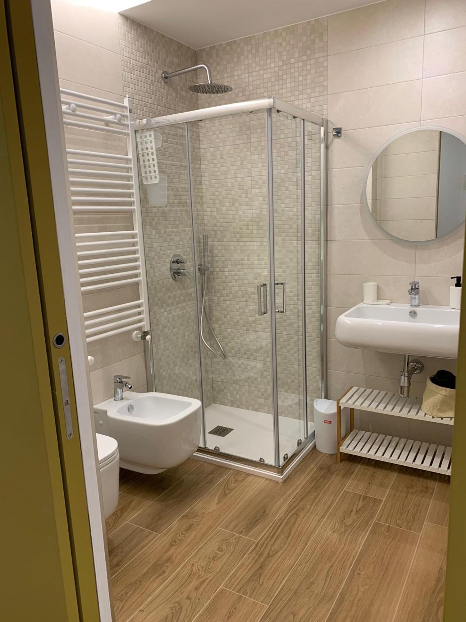 Апартаменти Domus13-With Private Parking Барі Екстер'єр фото
